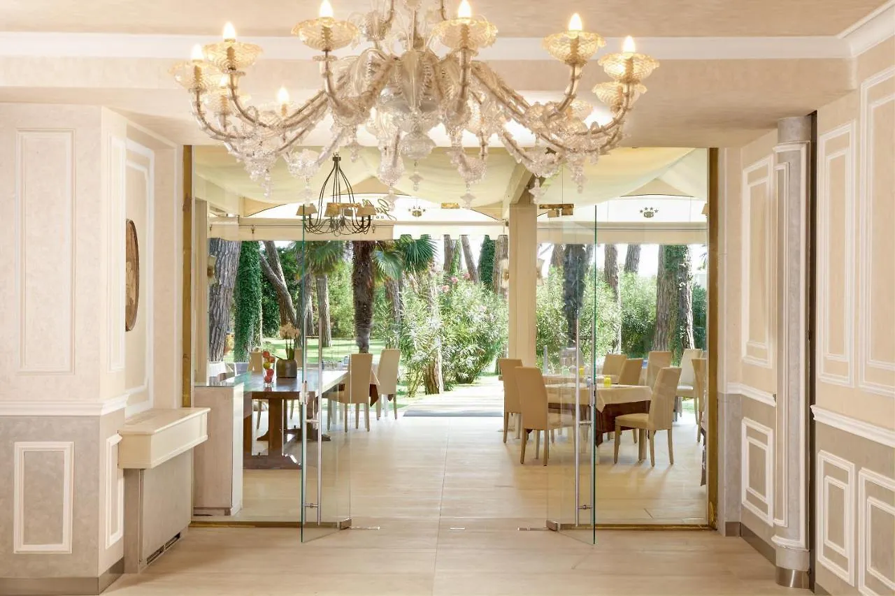 Hotel Gallia & Resort Lido di Jesolo 4*,  Italy