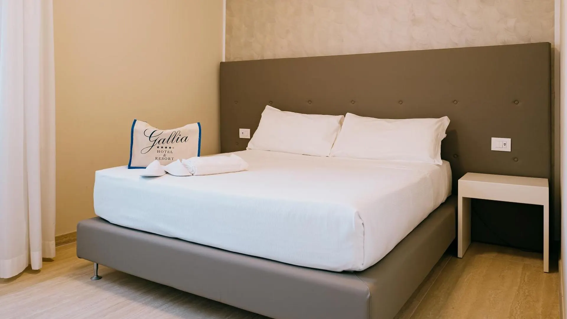 Hotel Gallia & Resort Lido di Jesolo 4*,